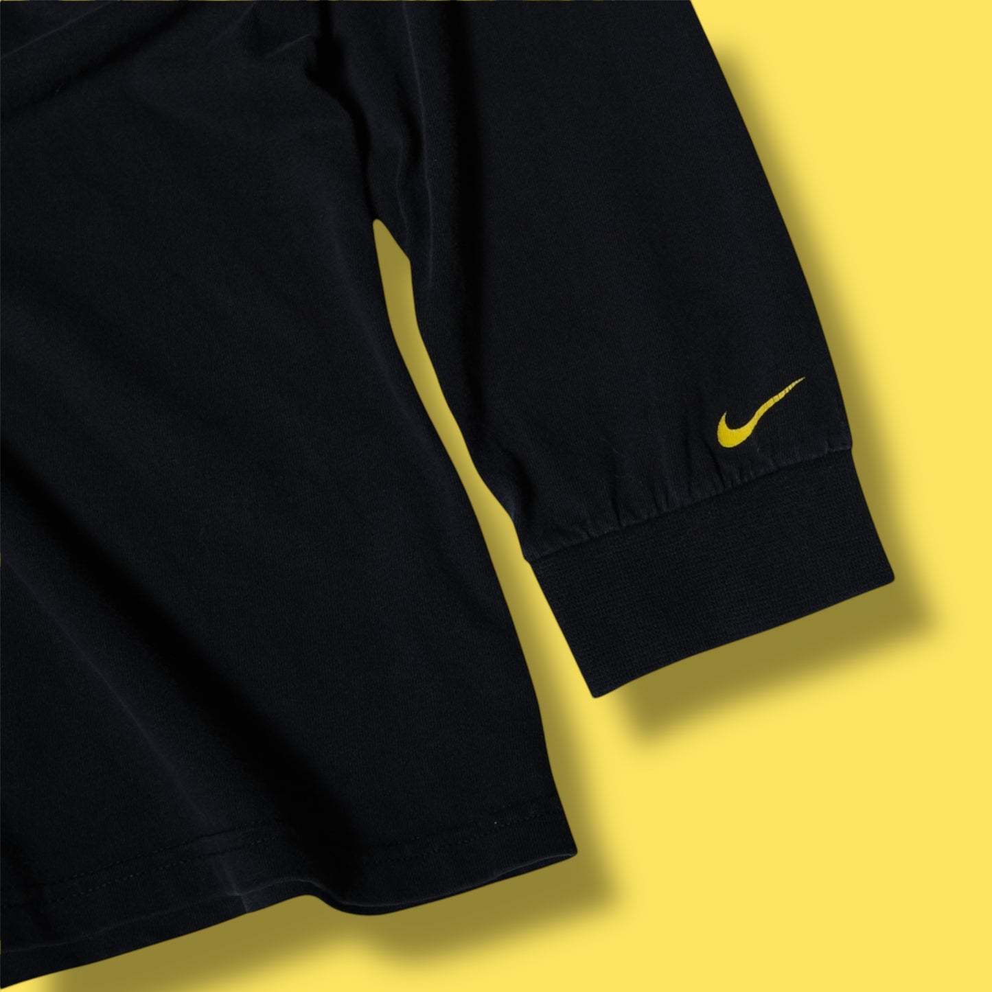 used&vintage "00s NIKE LIVE STRONG L/S Tee"