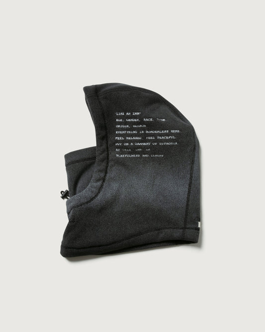 INNAT "PIGMENT PRINT WASH POLARTEC STORM HOODIE" / インアット "製品染めポーラテックフーディー"