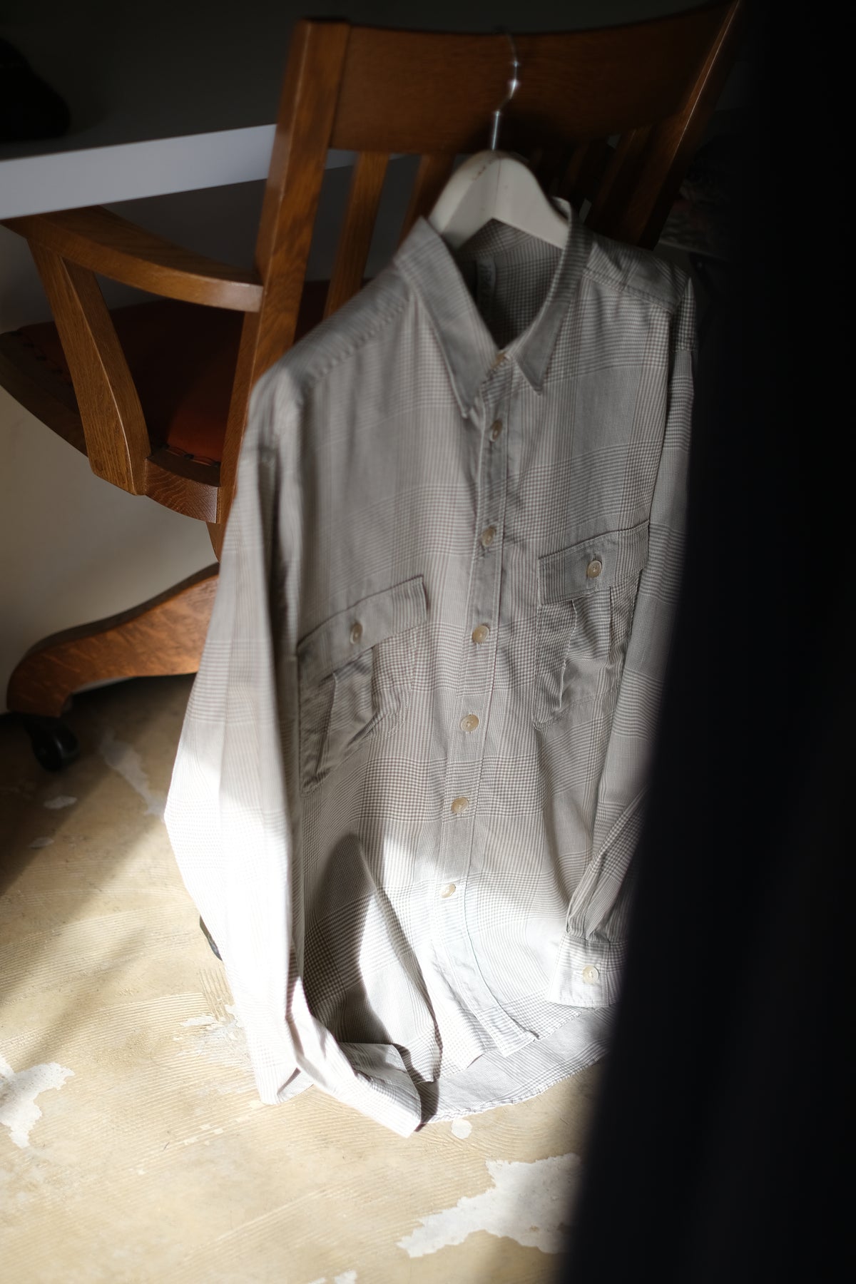 HEALTH "Regular Shirts #1" / 헬스 "레귤러 셔츠"