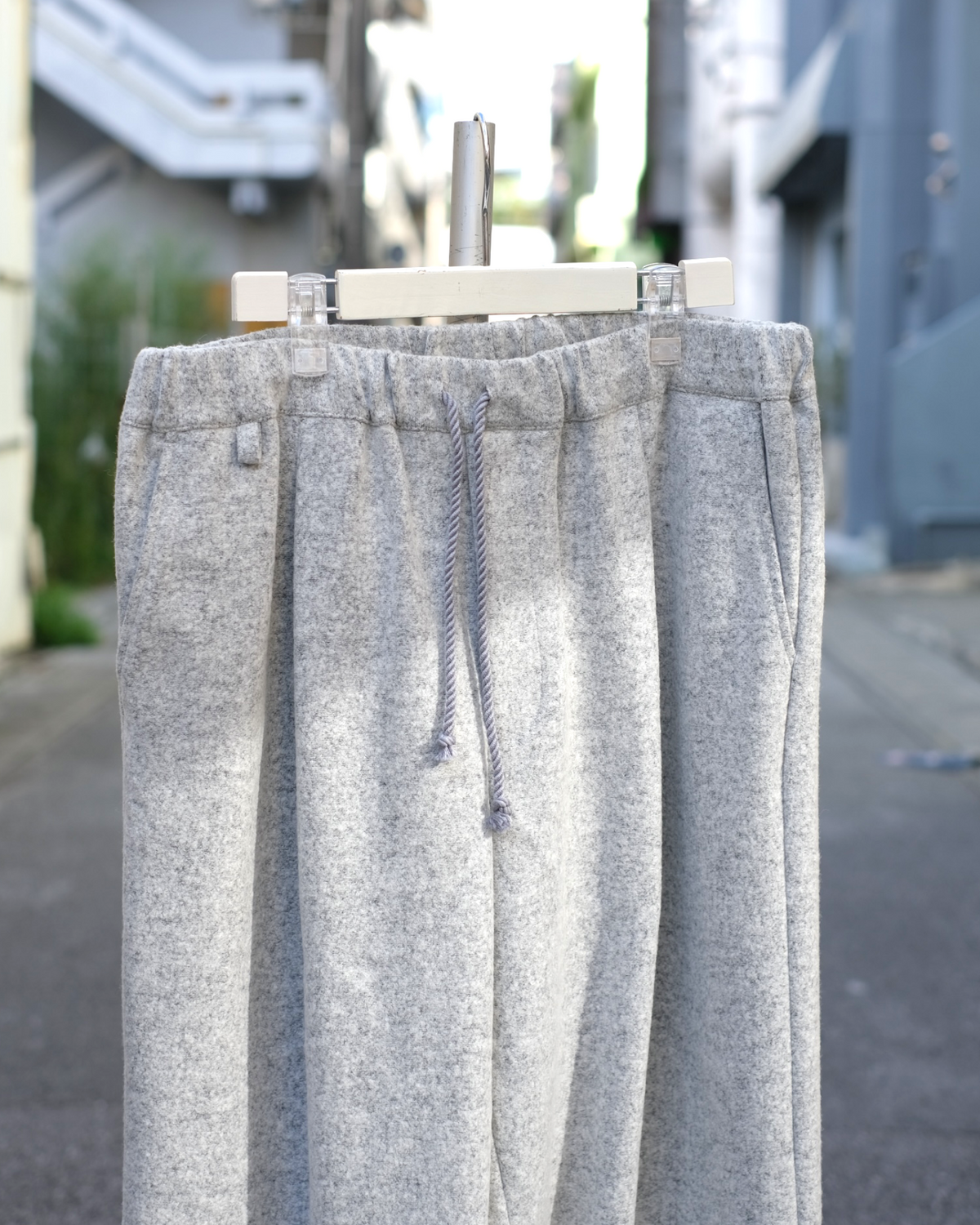 HEALTH "Easy Pants #6" / 헬스 "이지 팬츠 #6"