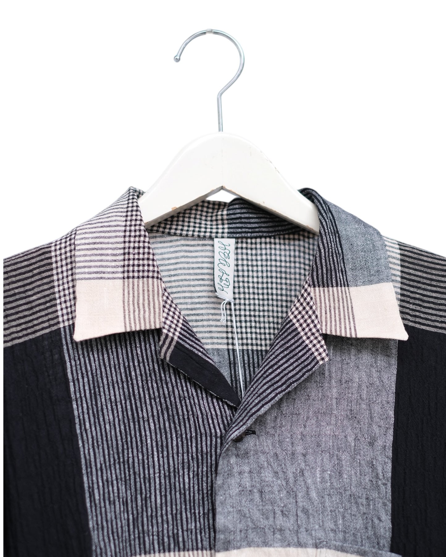 HEALTH "Summer Shirts #2" / 헬스 "돌먼 슬리브 개 칼라 셔츠"