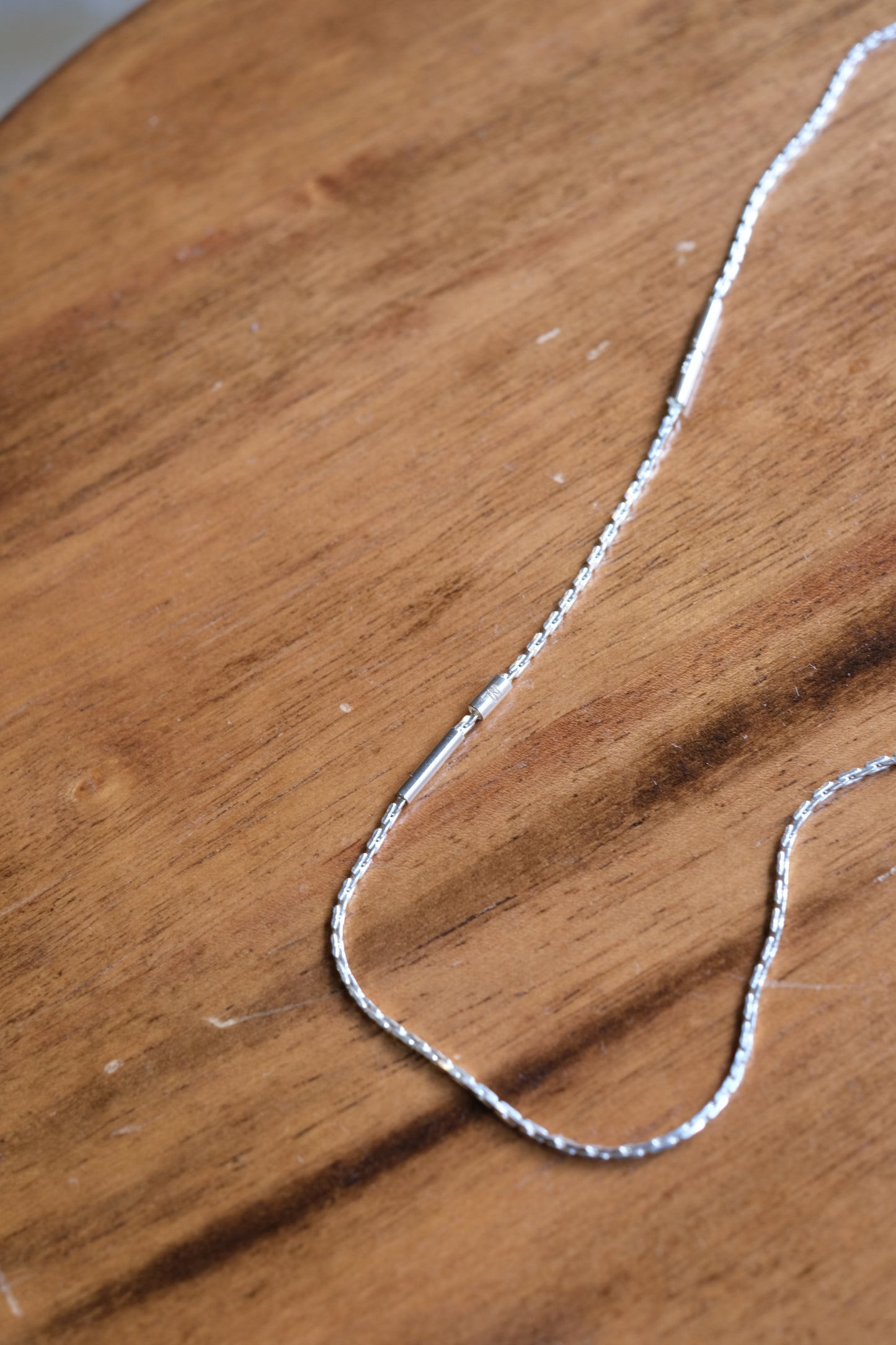 NL "Simon" /ニール "シモン"