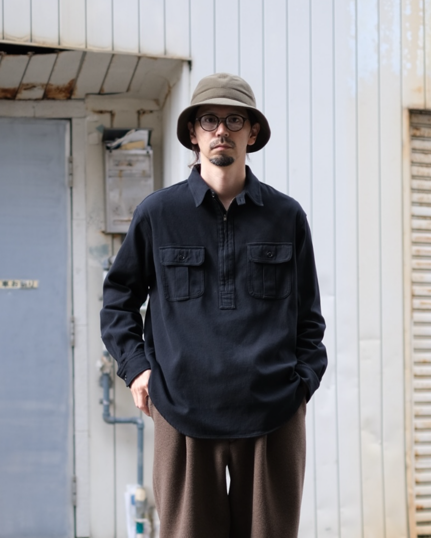 HEALTH "Regular Shirts #1" / 헬스 "레귤러 셔츠"