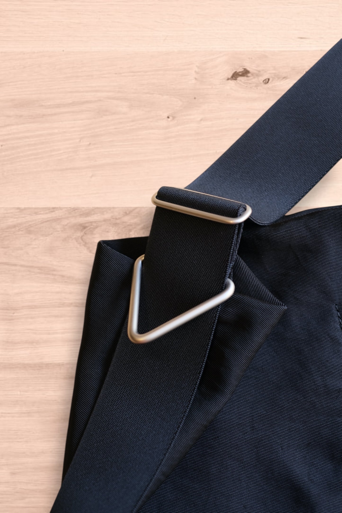 NL "Roy" /ニール "ロイ"