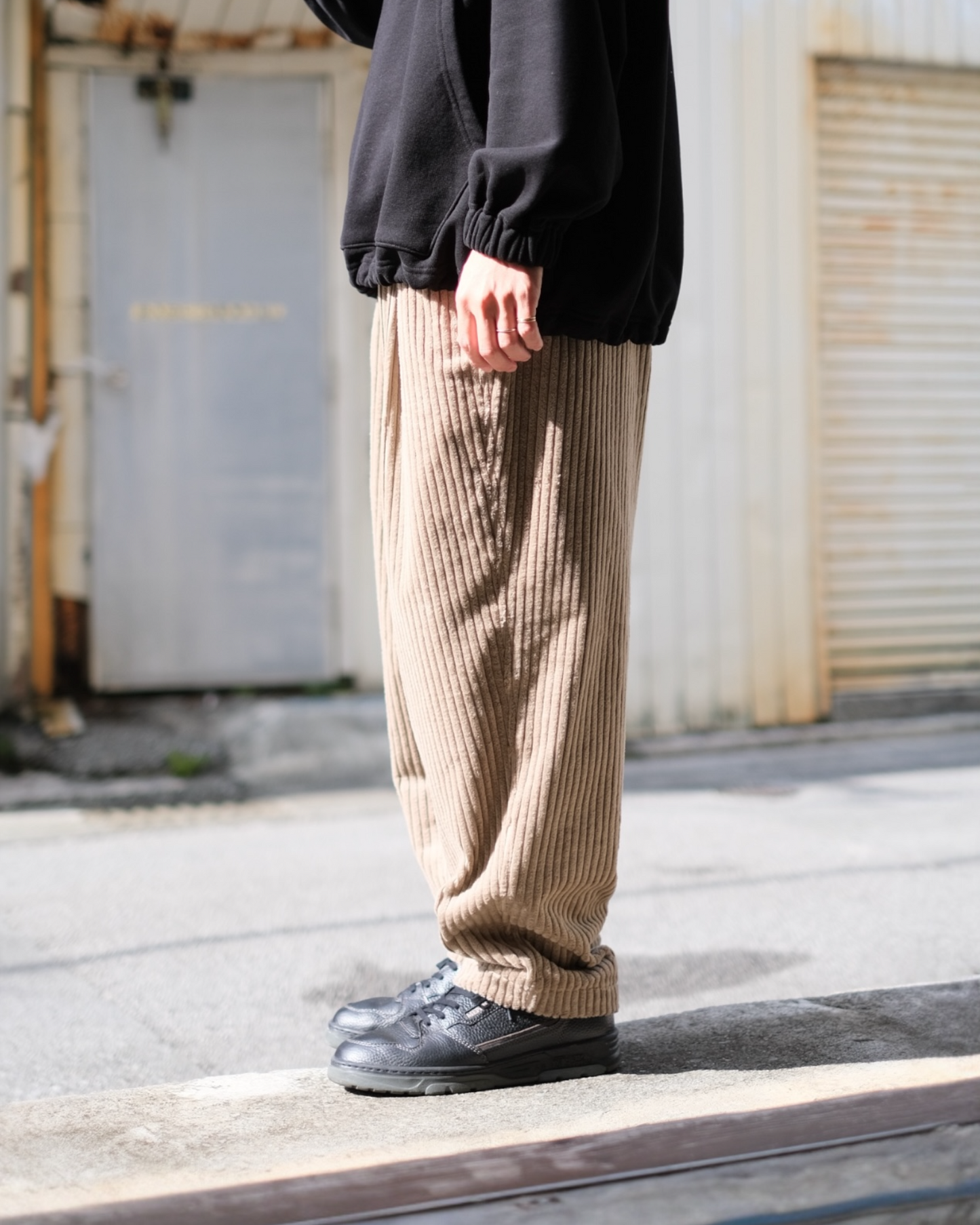 HEALTH "Easy Pants #5" / 헬스 "이지 팬츠 #5"