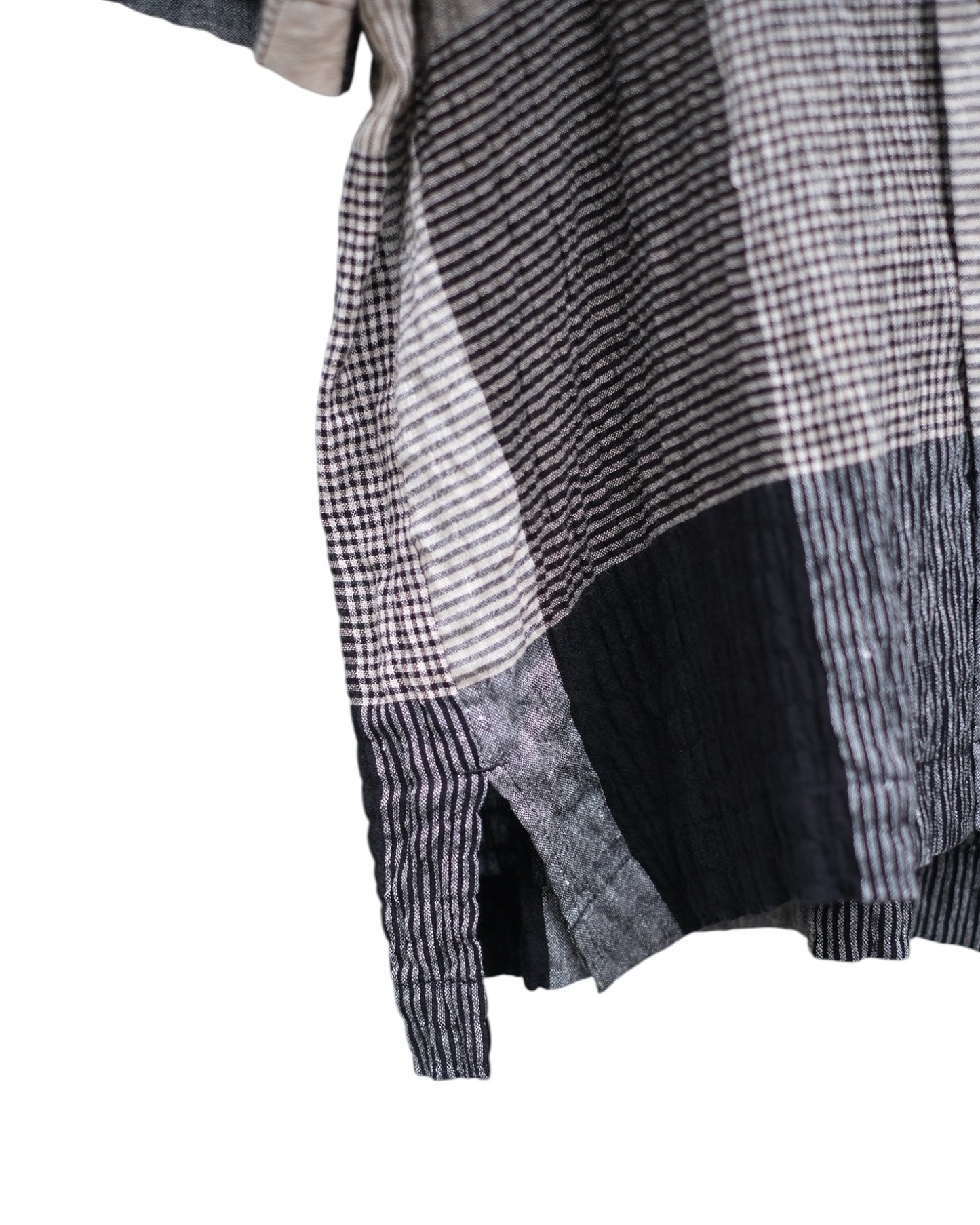 HEALTH "Summer Shirts #2" / 헬스 "돌먼 슬리브 개 칼라 셔츠"