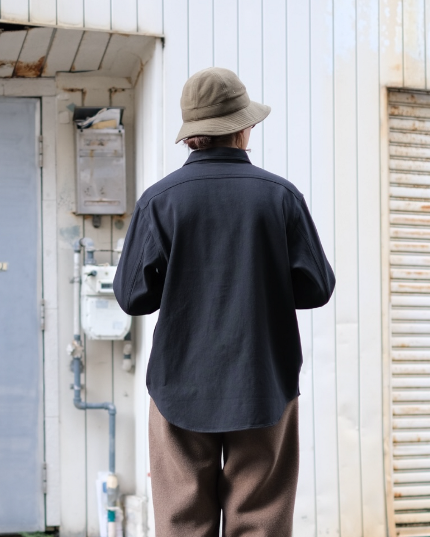 HEALTH "Regular Shirts #1" / 헬스 "레귤러 셔츠"