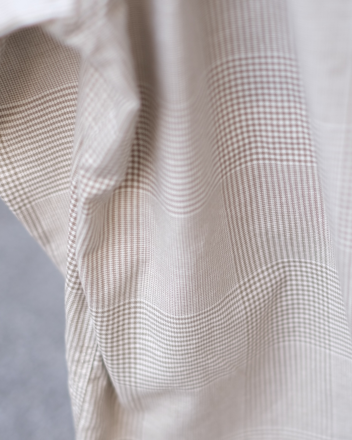 HEALTH "Regular Shirts #1" / 헬스 "레귤러 셔츠"