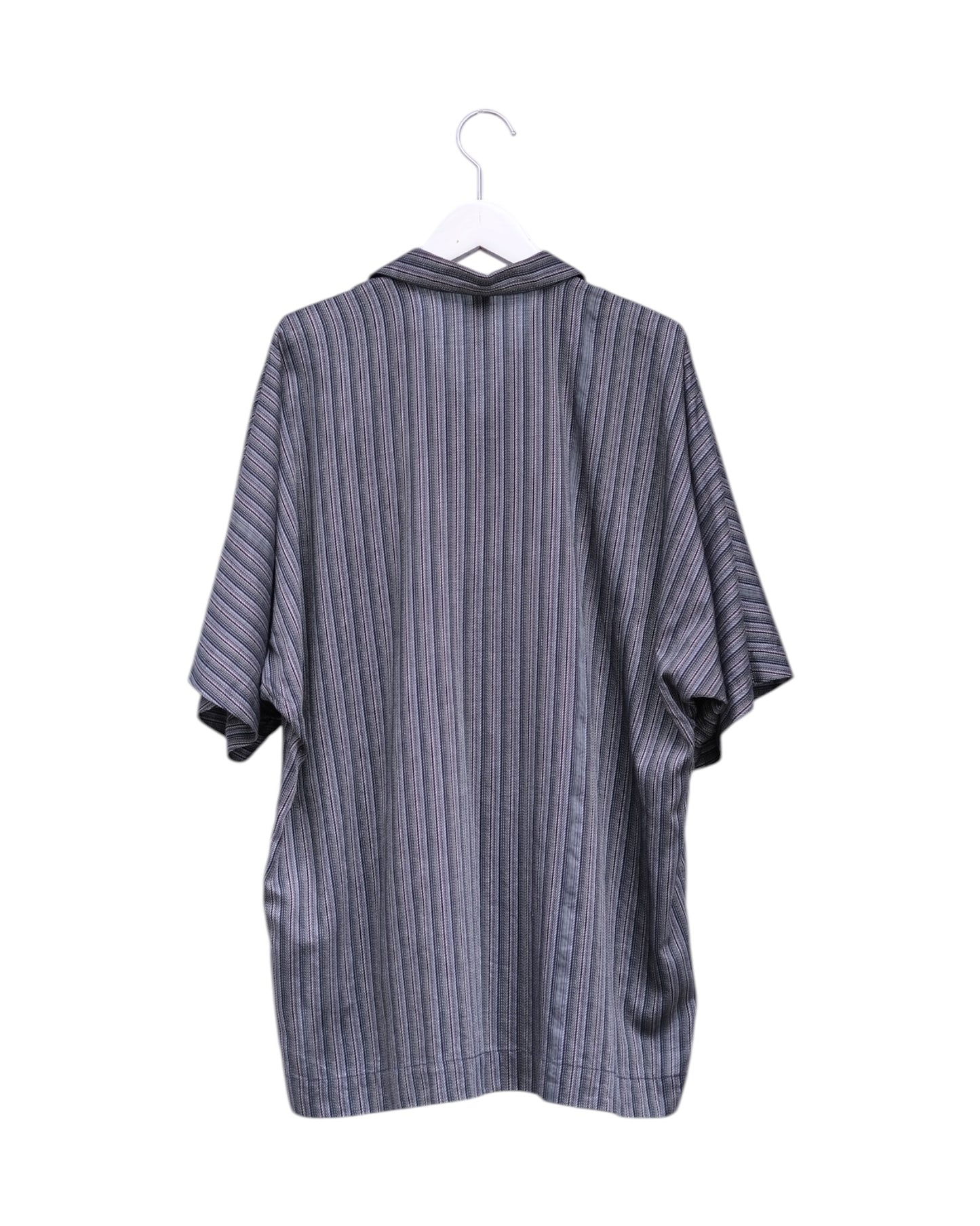 HEALTH "Summer Shirts #2" / 헬스 "돌먼 슬리브 개 칼라 셔츠"