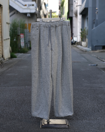 HEALTH "Easy Pants #6" / 헬스 "이지 팬츠 #6"