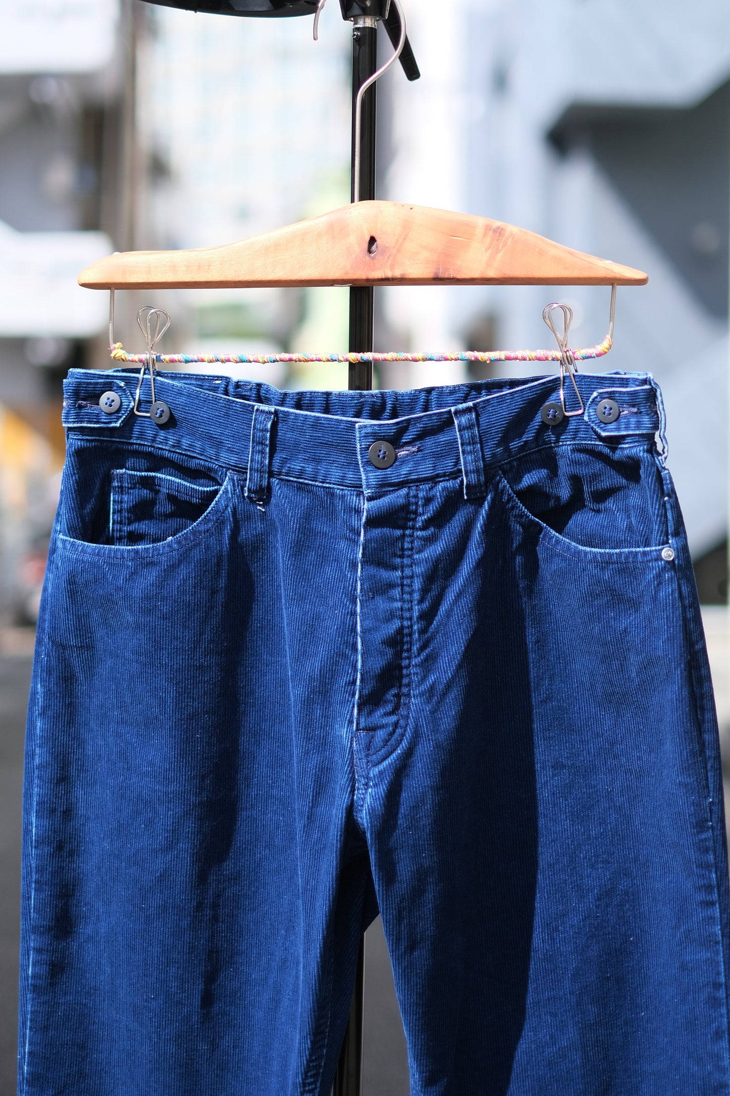 INNAT "INDIGO BOOTCUT ５P PANTS" / インアット "インディゴブーツカット5ポケットパンツ"