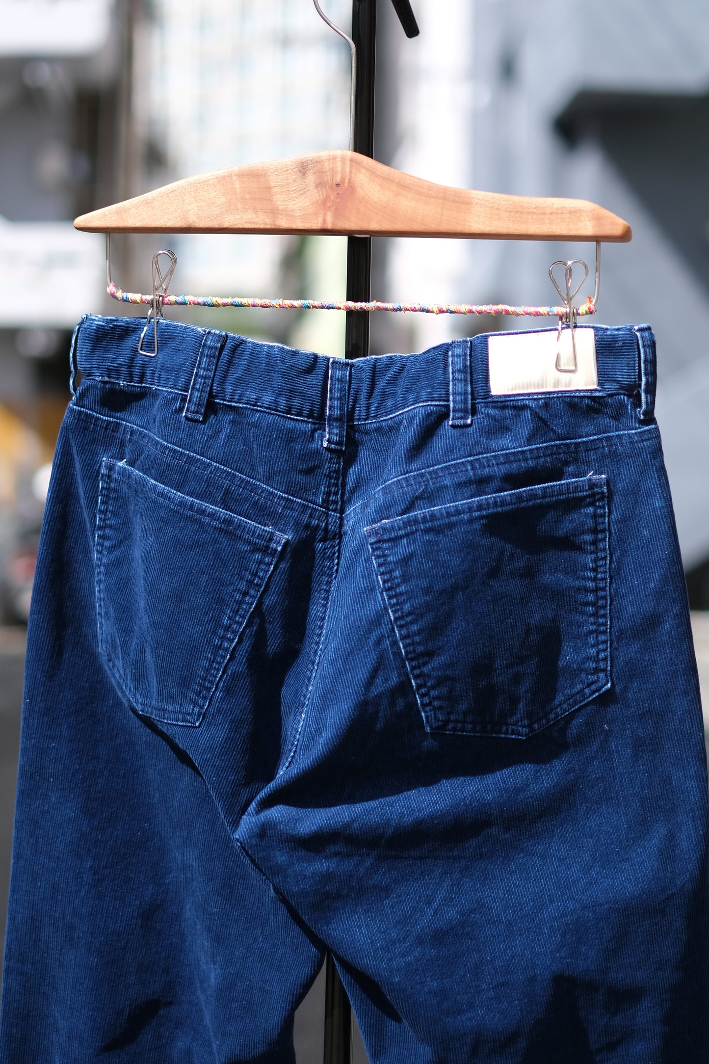 INNAT "INDIGO BOOTCUT ５P PANTS" / インアット "インディゴブーツカット5ポケットパンツ"