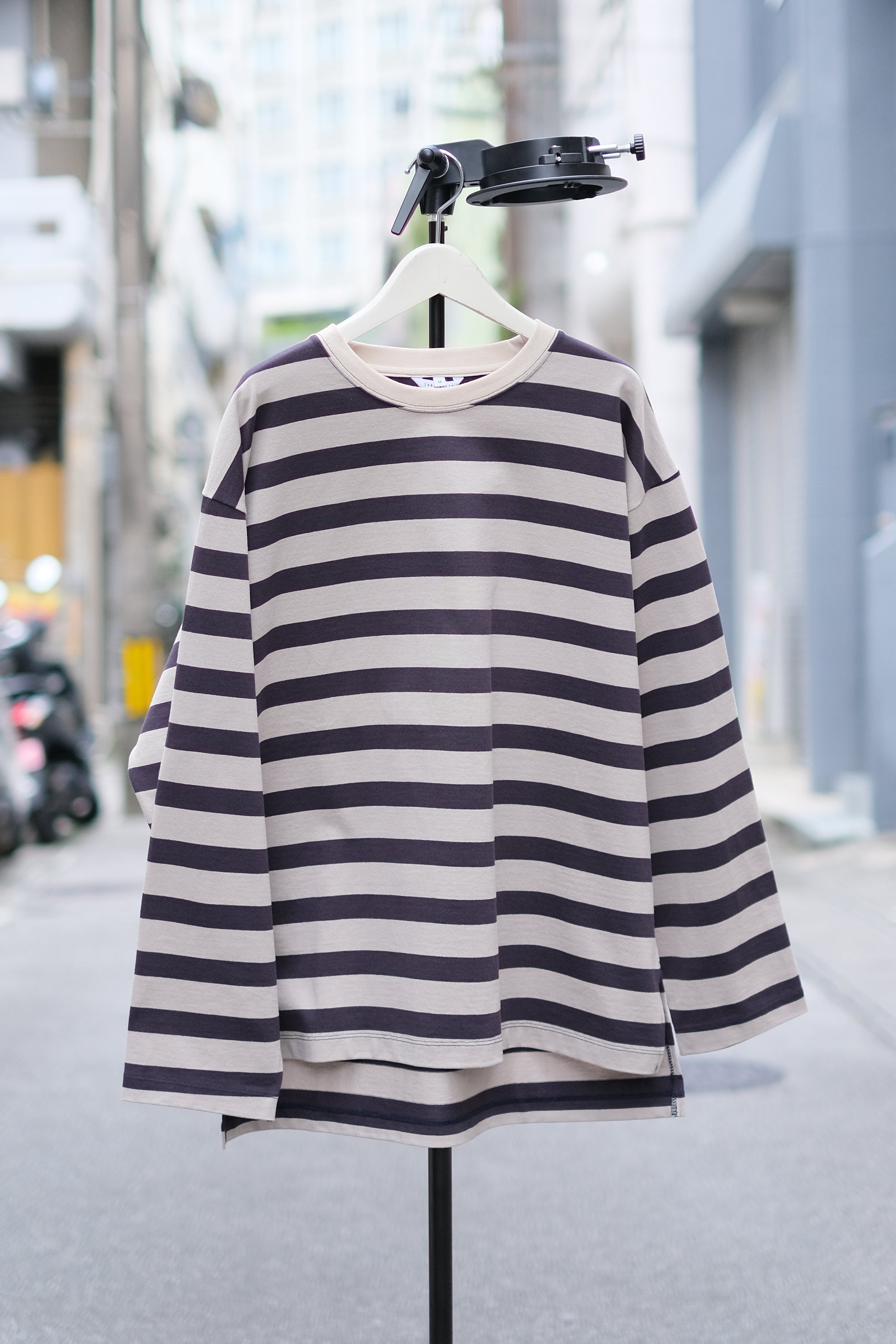 tシャツ Tシャツ Derabe Slit L-S Tee / デラヴェスリット入り長袖Tシャツ