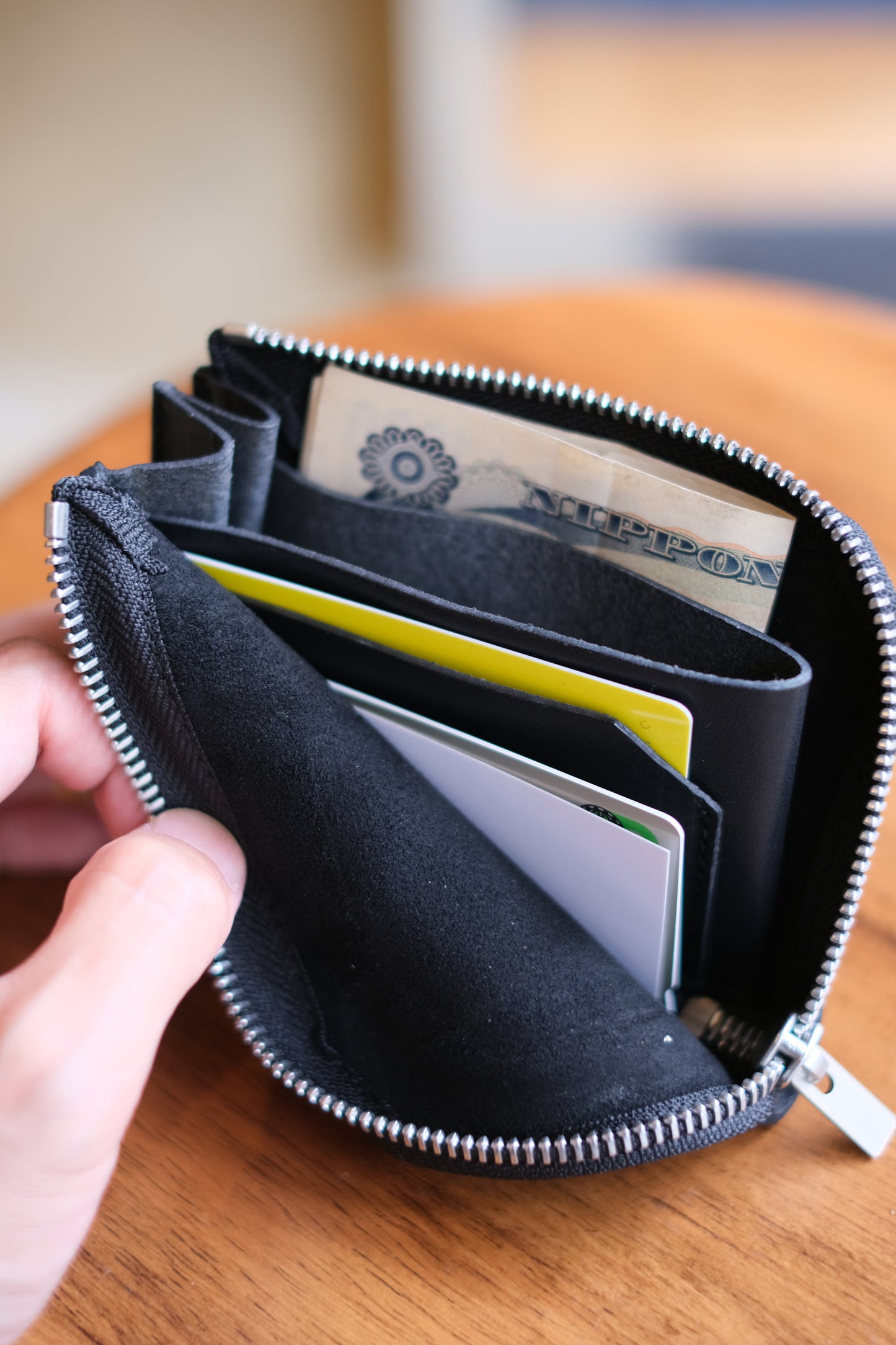 NL "Cyril" /ニール "シリル"