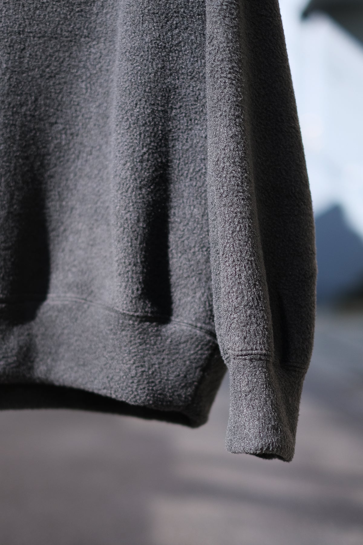 O- "FREE SWEATSHIRT(embroidery)" / 오 "프리 스웨트셔츠(자수)" OCRL 