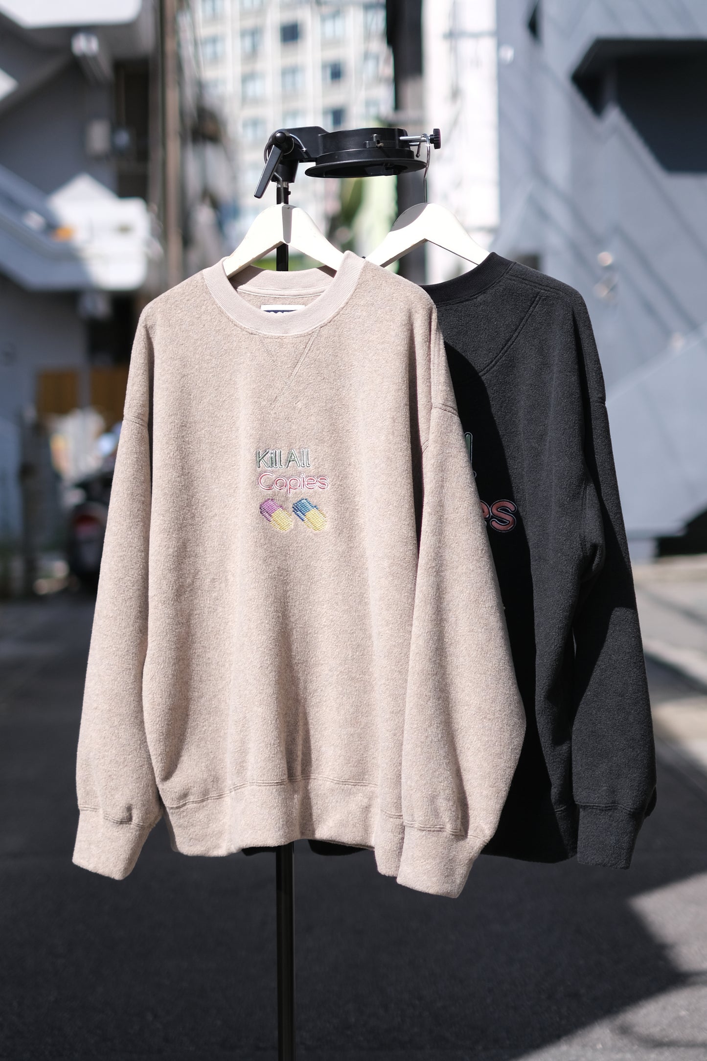 O- "FREE SWEATSHIRT（Capsule game）" / オー "フリースウェットシャツ（刺繍）" O.C.R.L.