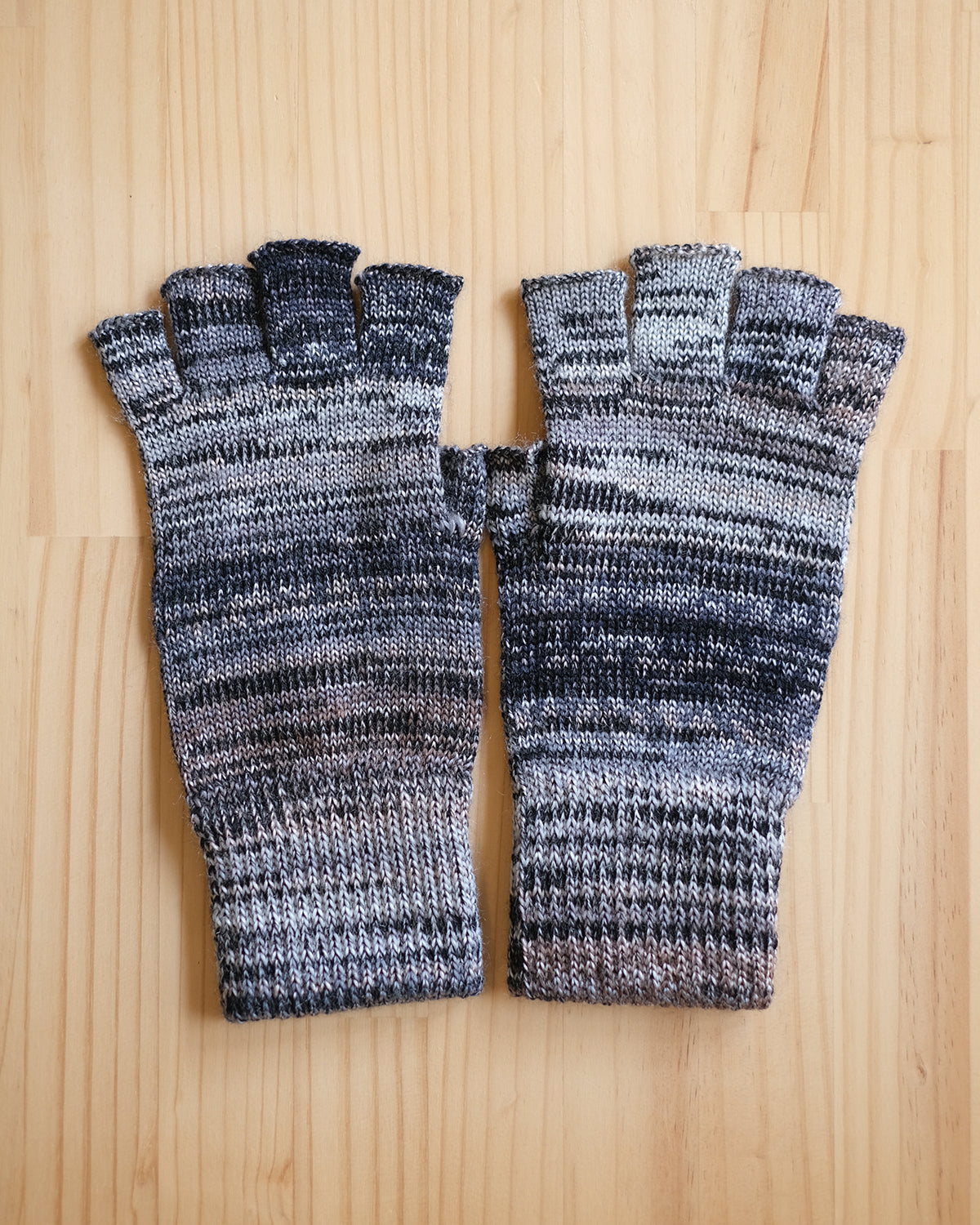 crepuscule "Malti Color Glove" / クレプスキュール "マルチカラーグローブ"