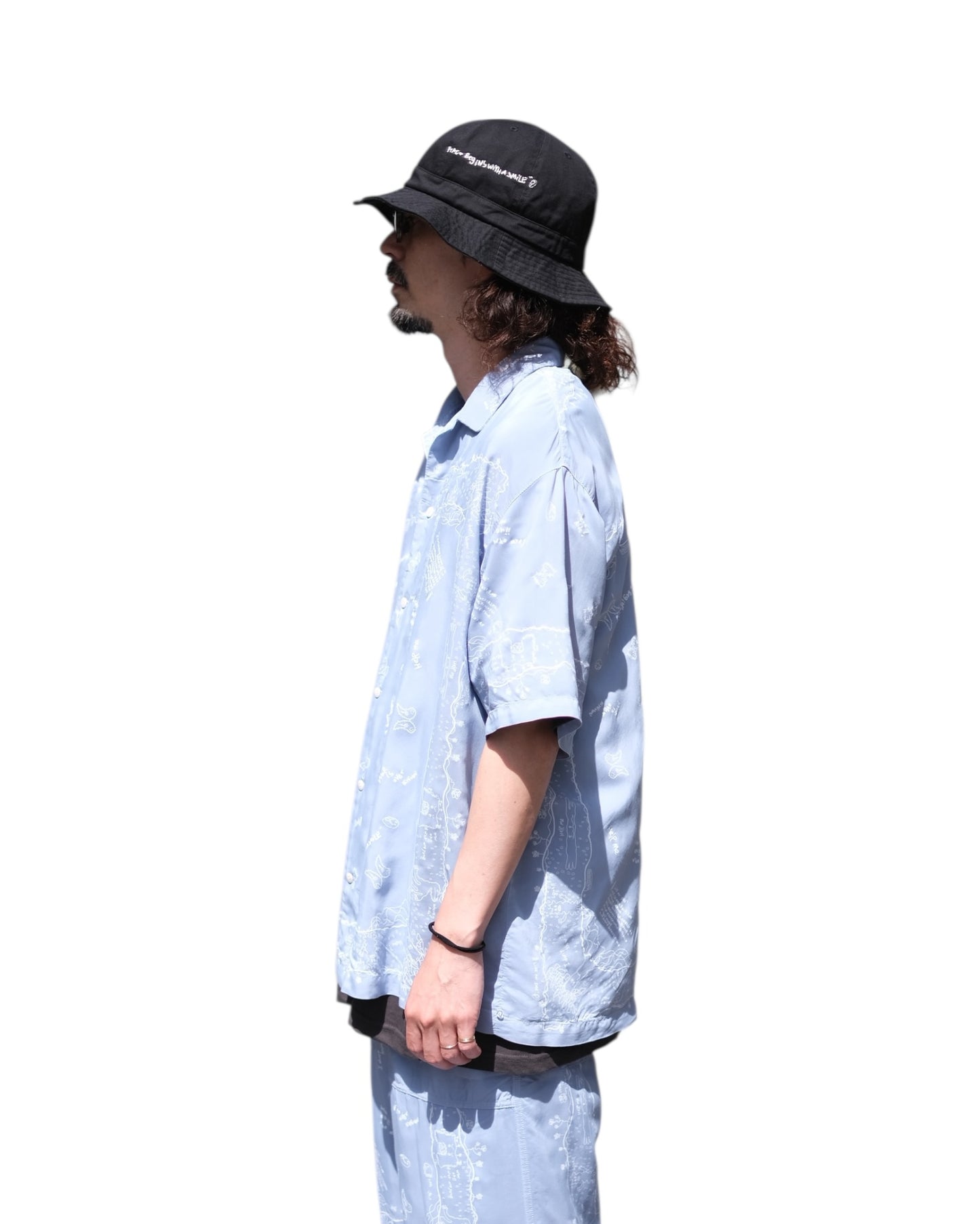 INNAT "CINCH BAG" / 인 앳 "건착 가방" 