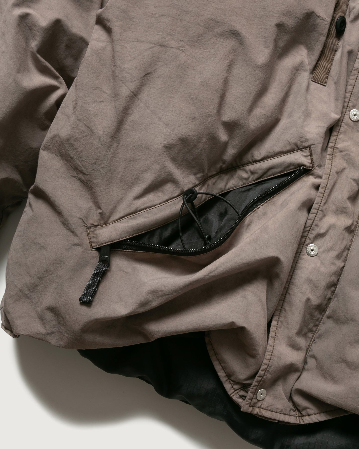 INNAT "GARMENT DYED MAKALU DOWN JACKET" / インアット "製品染めマカルーダウンジャケット"