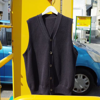 crepuscule "Moss Stitch V/N Vest" / クレプスキュール "鹿の子Vネックベスト"