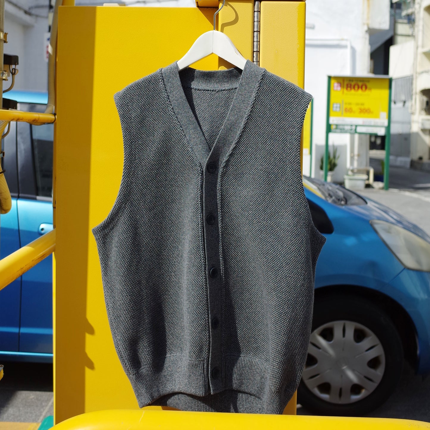 crepuscule "Moss Stitch V/N Vest" / クレプスキュール "鹿の子Vネックベスト"